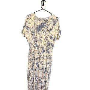 Large GiGio long dress blue and white